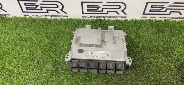 Блок управления двигателя Mercedes V167