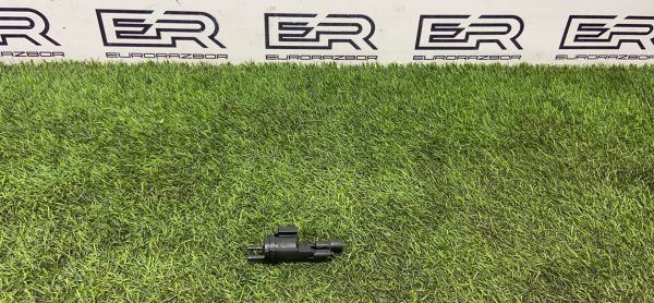 Клапан электромагнитный для Mercedes Om642