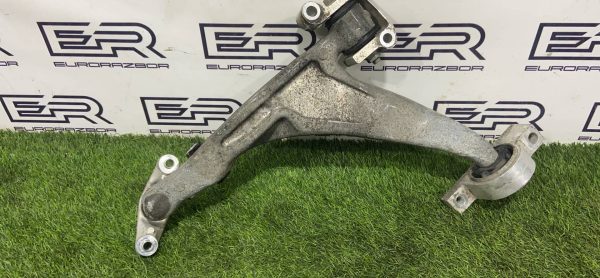 Рычаг передний левый Volvo XC90