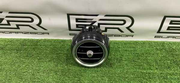 Дефлектор салона Mercedes W205 X253