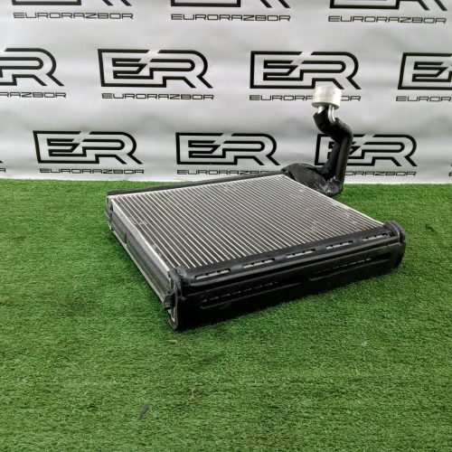 Испаритель кондиционера Range rover l405