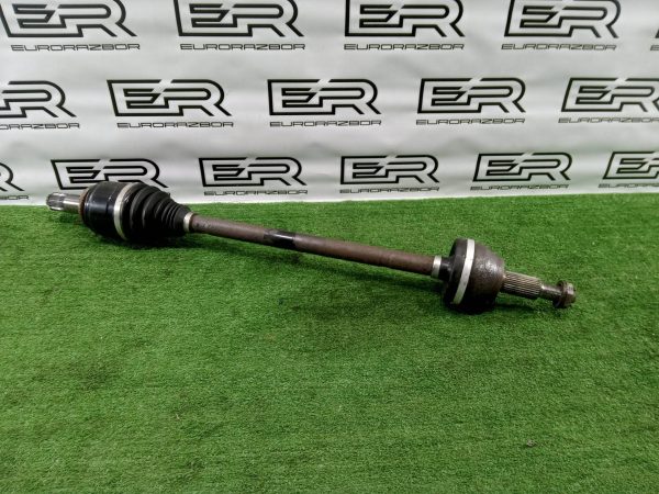 Полуось задняя Range Rover L405