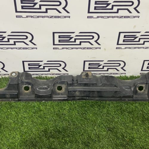 Пыльник переднего бампера Toyota Hilux 8 Рест 2023 Пыльник переднего бампера Toyota Hilux 8 Рест