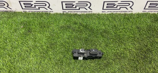 Кнопка стеклоподъёмника для Kia Sorento Prime