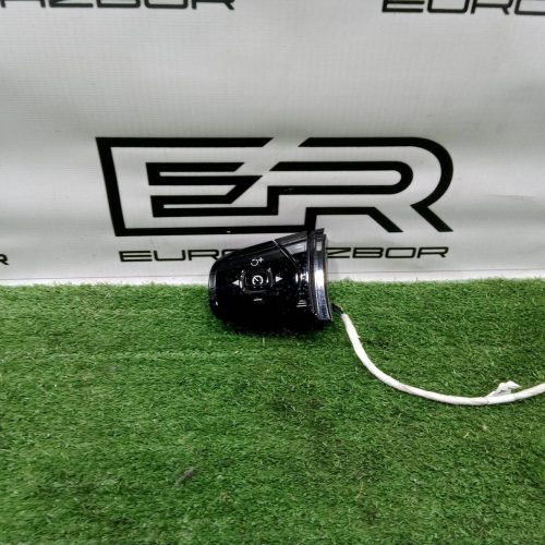 Кнопки управления на руле Volvo XC90