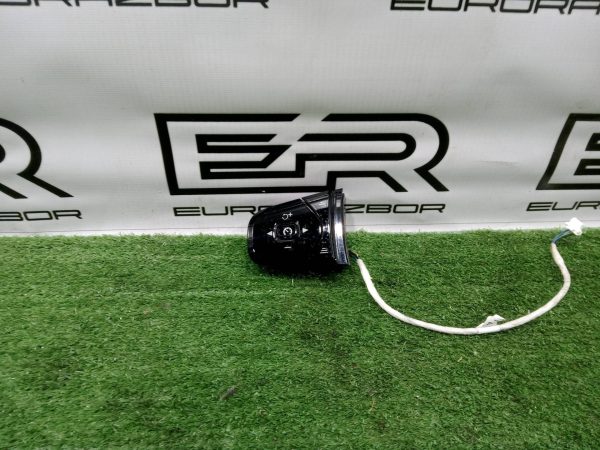 Кнопки управления на руле Volvo XC90