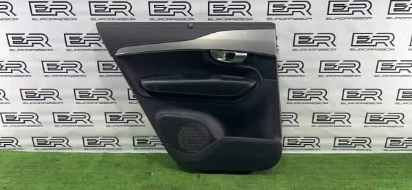Обшивка двери левой Volvo XC90 2 2018