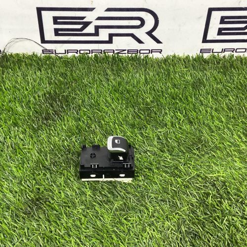 Кнопка стеклоподъёмника двери задней КIA К5