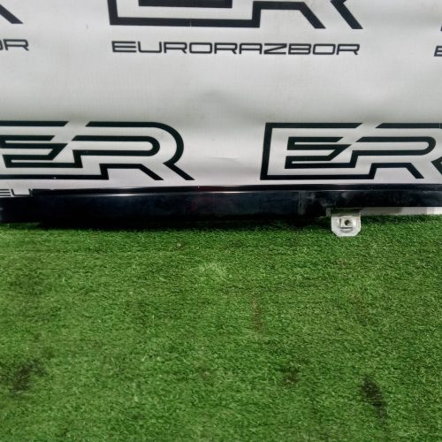 Направляющая стекла двери Mercedes-Benz S-class Направляющая стекла двери Mercedes Benz S class