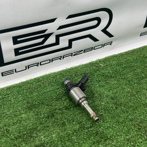 Форсунка топливная VAG 06H906036