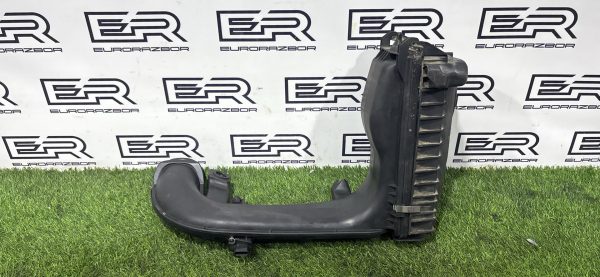 Корпус воздушного фильтра BMW X5 F15