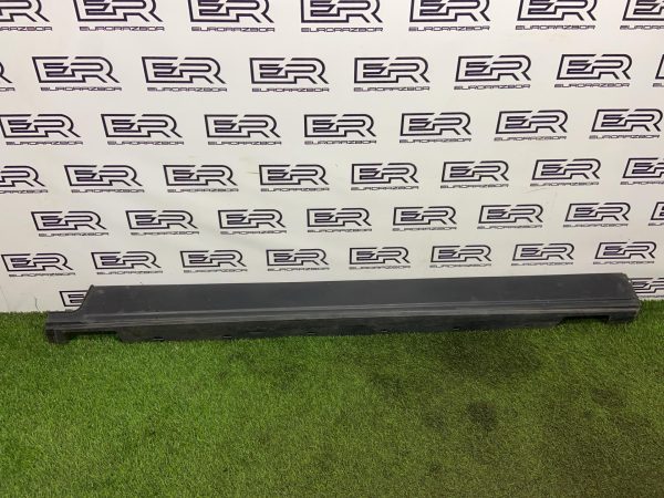 Накладка на порог левый Range Rover L405