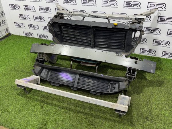 Телевизор Volvo XC90