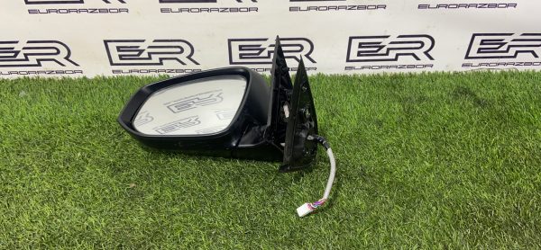 Зеркало наружное левое Toyota Hilux 8 рест