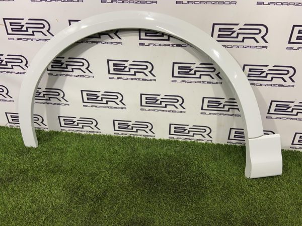 Молдинг крыла передний левый Audi Q7 Q8 4M