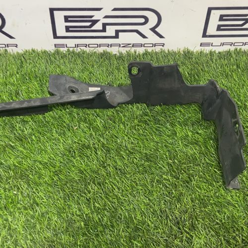 Дефлектор радиатора левый Jaguar F-Pace Дефлектор радиатора левый Jaguar F Pace