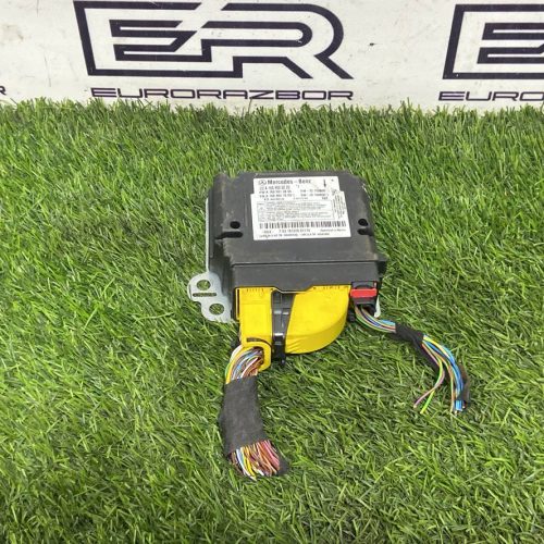 Блок управления подушками безопасности Mercedes GLS X166