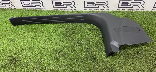 Накладка порога передняя левая Mercedes W167 C167 X167