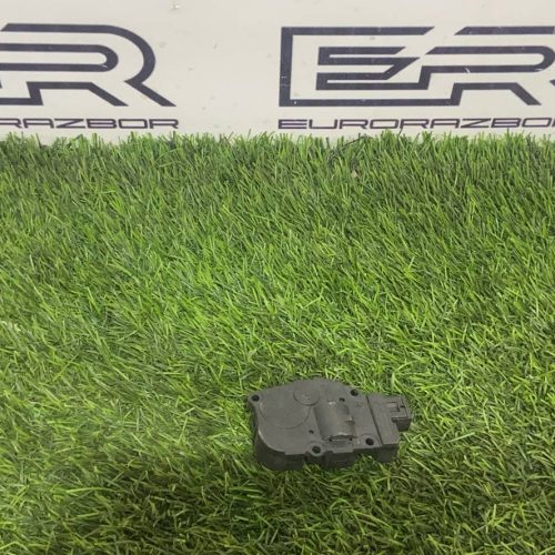 Моторчик заслонки печки Jaguar F Pace Velar