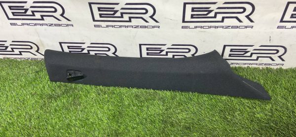 Обшивка стойки передняя правая Mercedes W166 X166