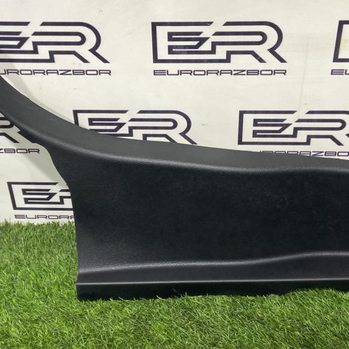 Обшивка стойки передней задняя правая Toyota Hilux 8 Рест 2023 Обшивка стойки передней задняя правая Toyota Hilux 8 Рест