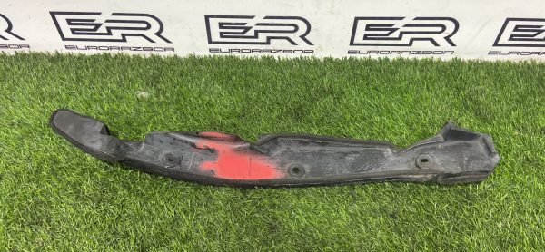 Пыльник крыла передний левый Lexus ES