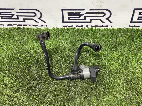 Клапан вентиляции топливного бака BMW 5 F10