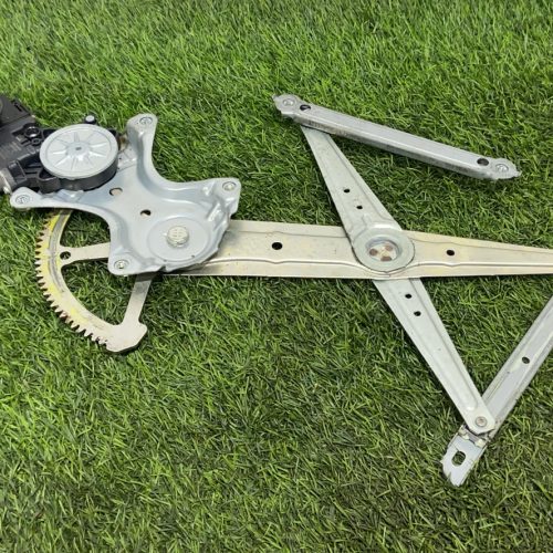 Стеклоподъёмник задний левы Lexus RX