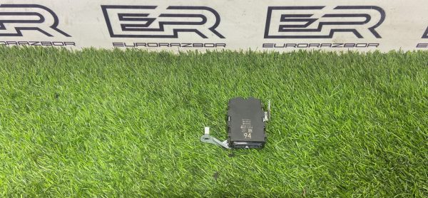 Блок комфорта Toyota Hilux 8 Рест