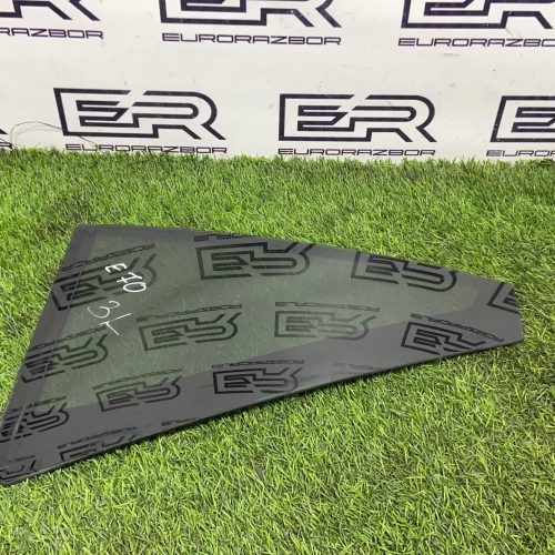 Стекло собачника левое BMW X5 E70 Стекло собачника левое BMW X5 E70