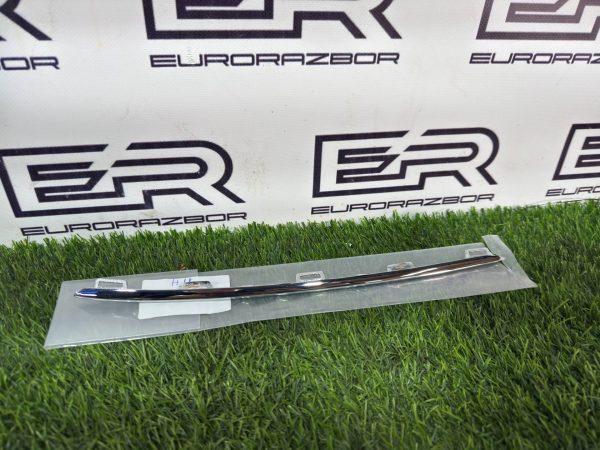 Молдинг решетки радиатора Mercedes GLE V167