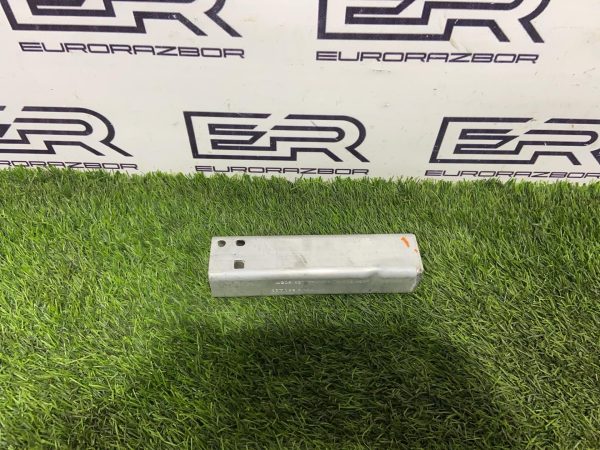 Кронштейн усилителя Mercedes Benz C Class W205