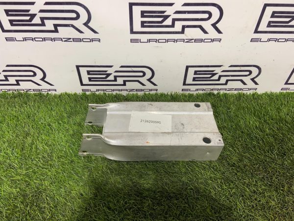 Кронштейн усилителя бампера левый Mercedes Е Class W212