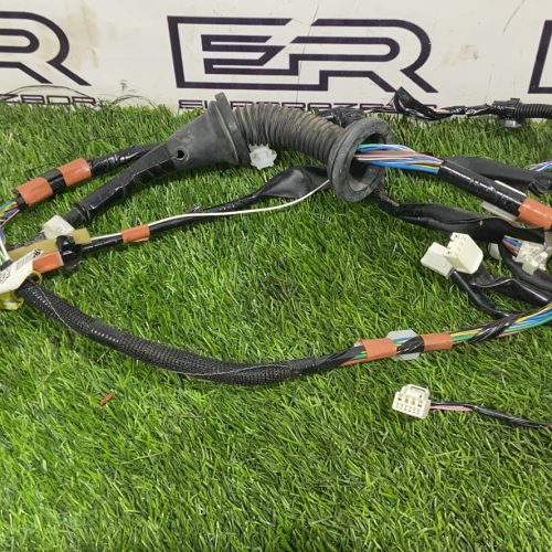 Проводка двери передней правой Toyota Rav 4 CA40