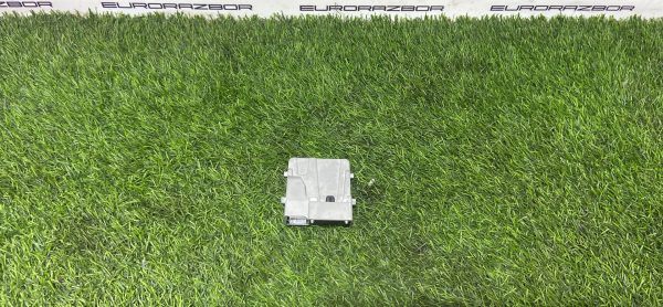 Камера лобового стекла Toyota Hilux 8 Рест