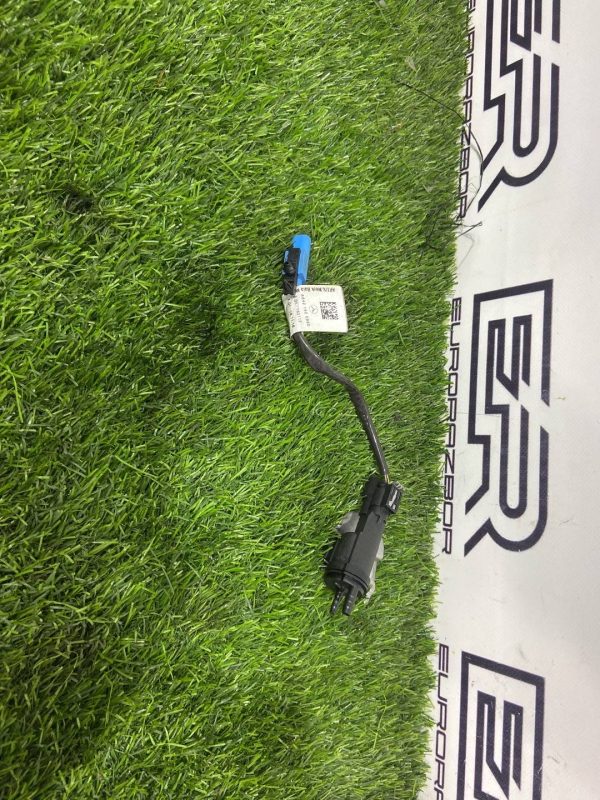 Клапан электромагнитный для Mercedes Om642