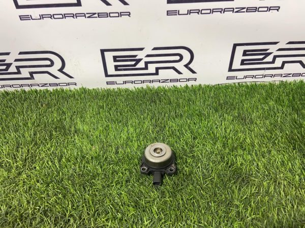 Датчик распредвала Mercedes W204 M271