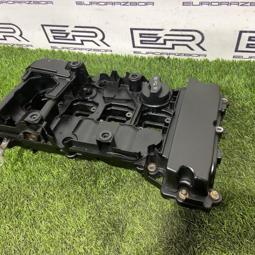 Клапанная крышка Mercedes W204/212 M271