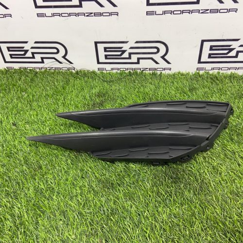 Решетка бампера передняя правая Mercedes Benz A Class W177