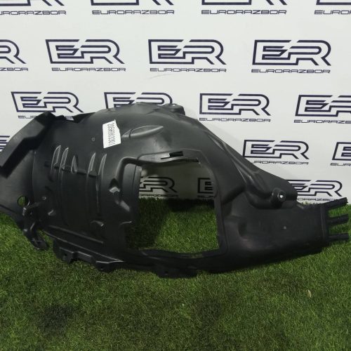 Подкрылок передний левый Mercedes C Class W205