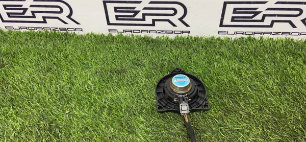 Динамик Volvo XC90