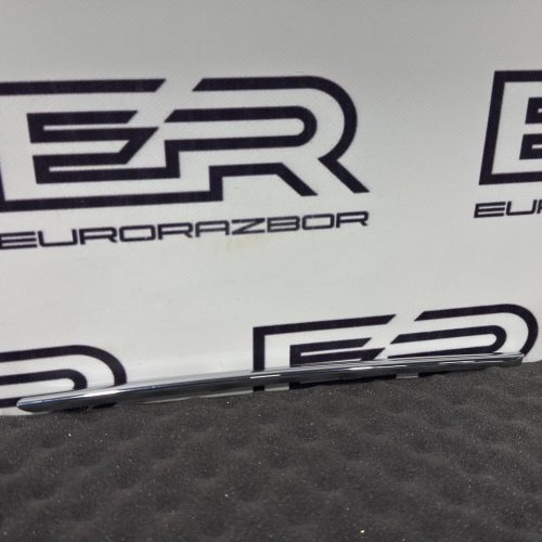 Молдинг решетки радиатора Mercedes E-Class W212 Молдинг решетки радиатора Mercedes E Class W212