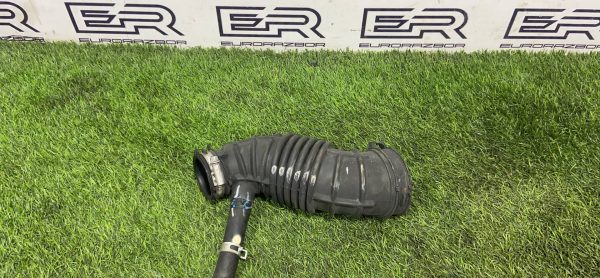 Патрубок воздушного фильтра Kia Sorento Prime