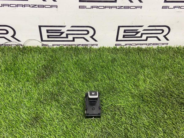 Кнопка стеклоподъёмника двери задней КIA К5