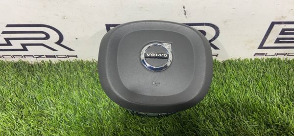 Подушка в руль Volvo XC90 P39834785