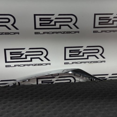 Молдинг бампера правый Mercedes CLA C117 рест