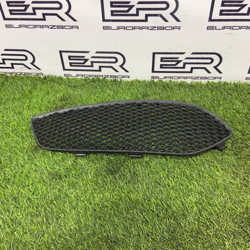 Решетка бампера передняя левая Mercedes Benz Cla С117