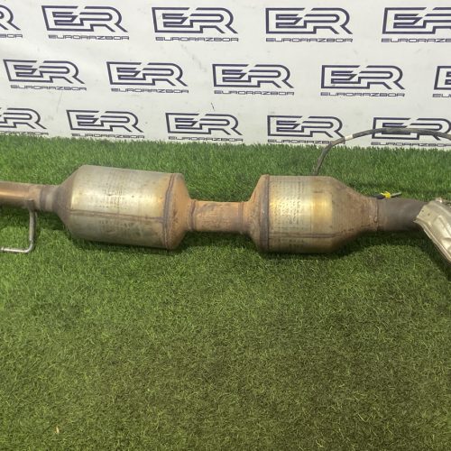 Катализатор для Toyota Hilux 8 рест. 2023г.