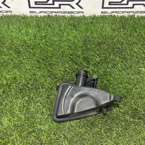 Маслоотделитель/сапун для Mercedes Om642