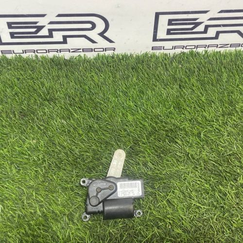 Моторчик заслонки печки Jaguar F Pace Velar